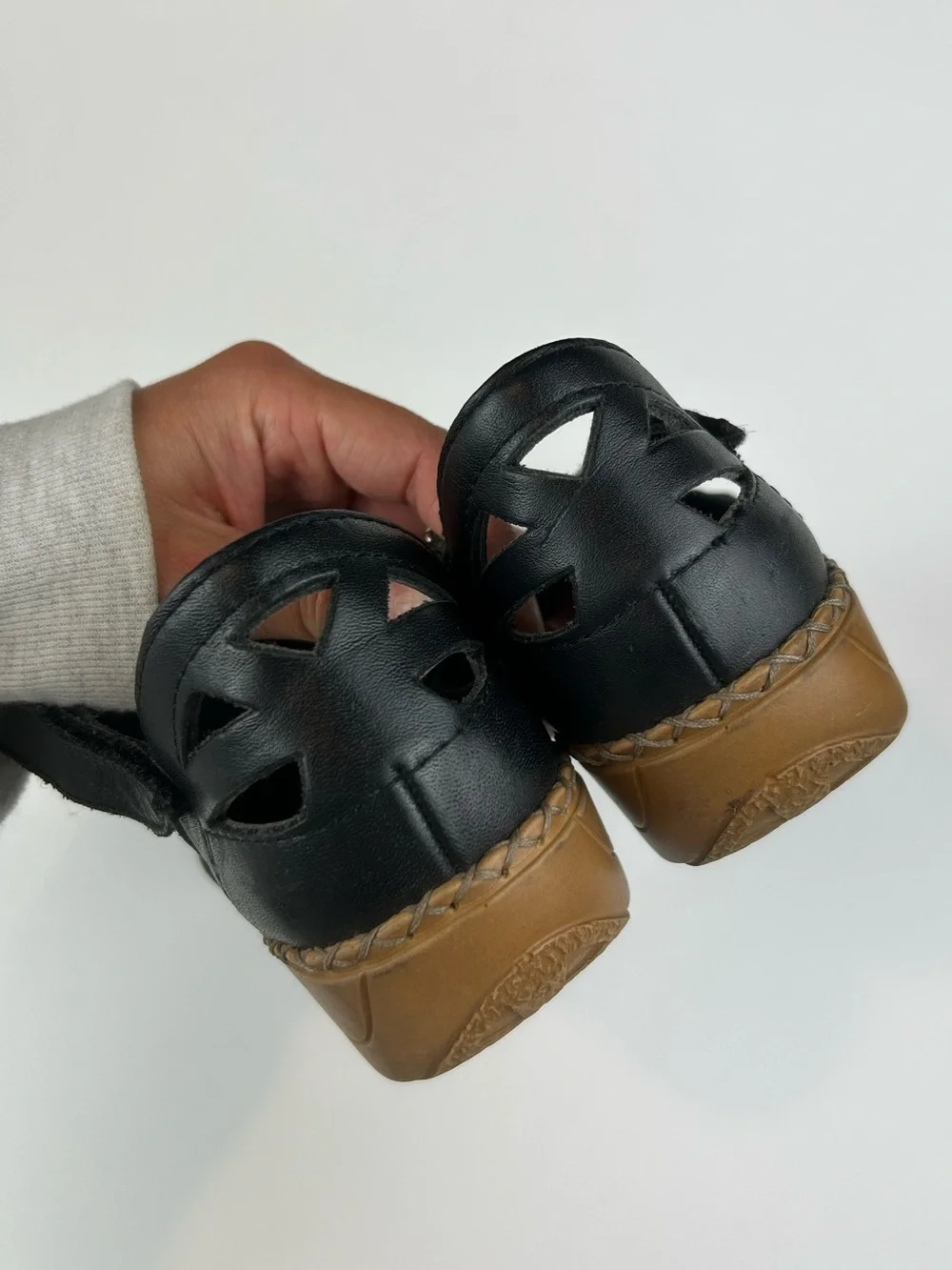 Rieker Black Leather Woven Strappy Sandals Women's Size 37 / US 6